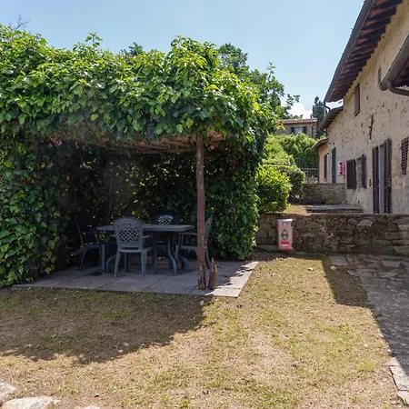 Universal Harmony - Cinciallegra Feriegård Dicomano